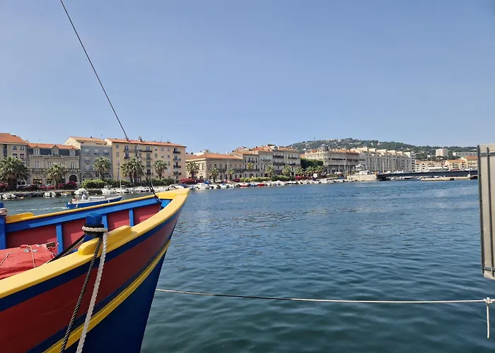 A 800m De La , Parking Prive דירה *